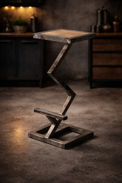 Sgabello da bar / cucina in metallo modello Zeus