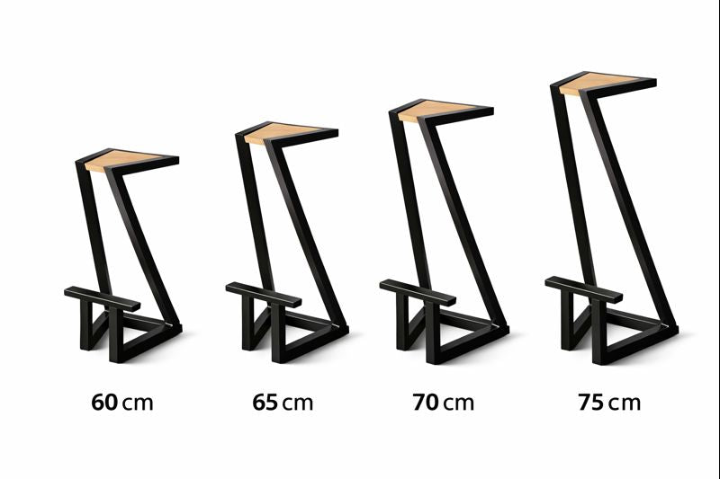 Sgabello in metallo modello Ambra